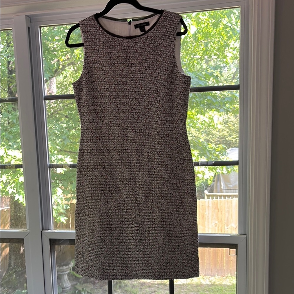 St. John Gray Sheath Dress Sleeveless Crew Neck